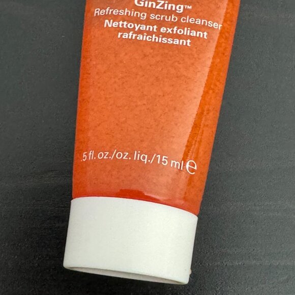 Two (2) Origins GinZing Refreshing Scrub Cleansers - Picture 10 of 15